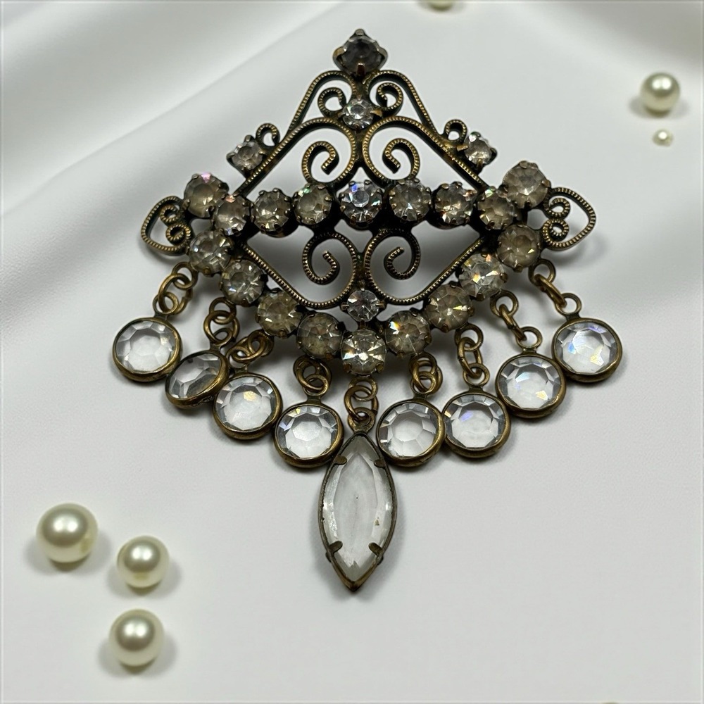 VTG Rhinestone Brooch Pin‎ Bezel Set Filigree Dangle Clear Stones Bronze Tone